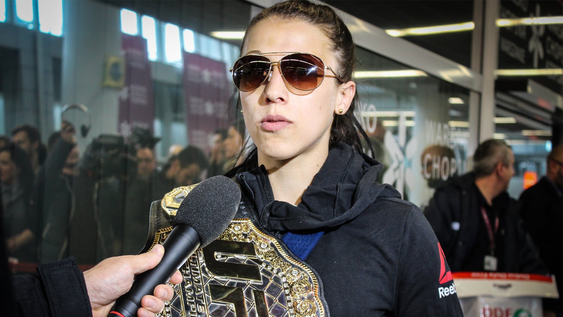 Powrót Joanny Jędrzejczyk do Polski po UFC 193