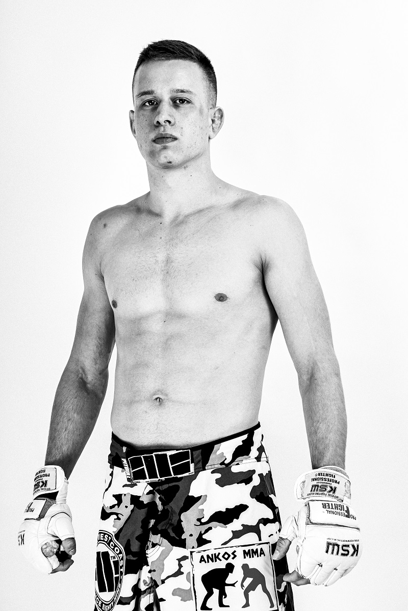 ksw-36-maciej-kazieczko-media_1474625292_5292