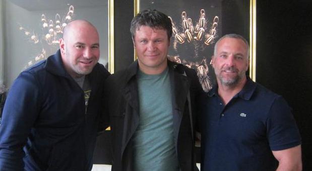 „Powinni być wszechstronnie wyedukowani” – Oleg Taktarow o zawodnikach MMA