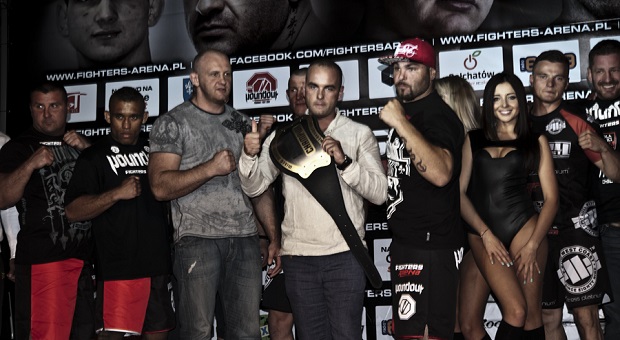 Fighters Arena 8 – wyniki ważenia