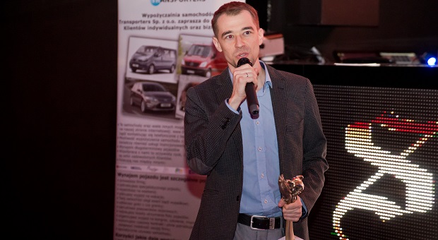 Mecenas polskiego MMA Kacper Sosnowski z Orange Sport podczas gali „Spiż Heraklesy 2013”