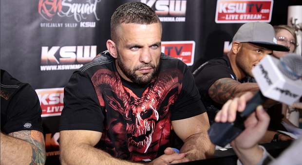 „On jest za duży, a jego kondycja jest słaba” – Oli Thompson przed KSW 27