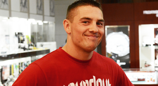 Damian Komisarski przed walką na gali FEN 3