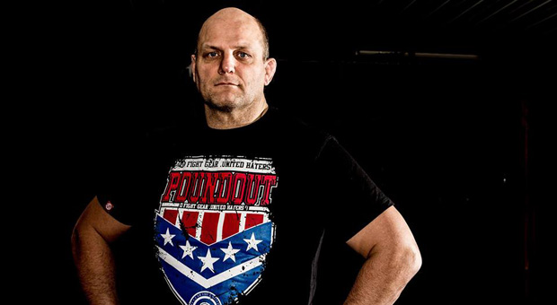 Knockout School – Andrzej Wroński i zajście za plecy z podchwytu oburącz