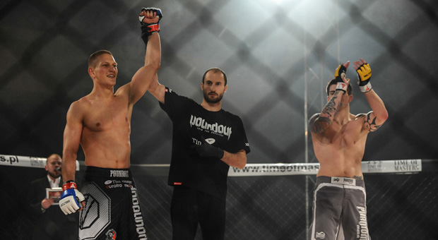 „Craig dobrze bije łokciami ale byłem na to gotowy” – Oskar Piechota po wygranej na Time of Masters