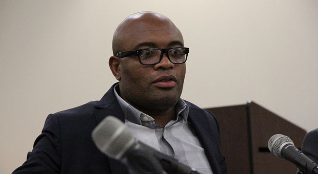 Anderson Silva chce walki o pas mistrzowski, zwycięstwo z Bispingiem ma go do tego zbliżyć