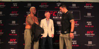 Wesołe spotkanie twarzą w twarz przed galą Fight Night Brisbane: Hunt-Mir