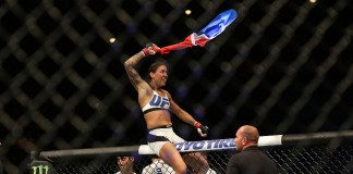 „Cyborg’” dementuje informacje o walce z Germaine de Randamie na UFC 201