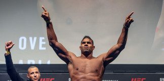 „On cieszy się byciem na fali, a ja trenuję” – Alistair Overeem o Stipe Miocicu