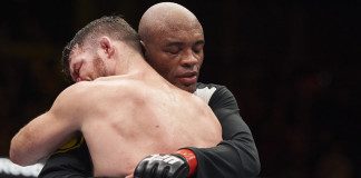 Zawodnicy UFC okazują szacunek po walce (WIDEO)
