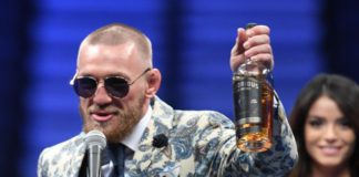 Conor McGregor „wolnym agentem” po walce z Floydem Mayweatherem Jr.?