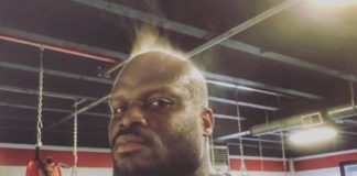 Mogą dać mi pół miliona. Mi również skończy się paliwo w walce – Derrick Lewis o starciu o pas
