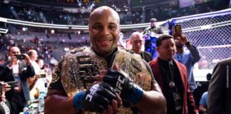 Cormier i White rozważają, kto jest najlepszym zawodnikiem wszech czasów