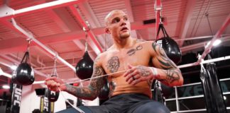 Anthony Smith: Widzę wiele możliwości na pokonanie Jonesa. To tylko człowiek