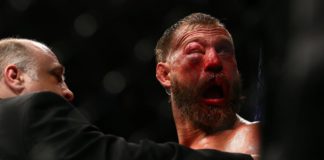 Donald Cerrone zdradza, w jaki sposób doszło do przerwania pojedynku na UFC 238 Donald Cerrone zdradza, w jaki sposób doszło do przerwania pojedynku
