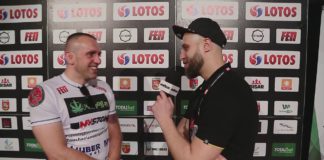 Szczęśliwy Marcin Naruszczka po niespodziance na FEN 25 (Kowalski poddaje Kijańczuka)