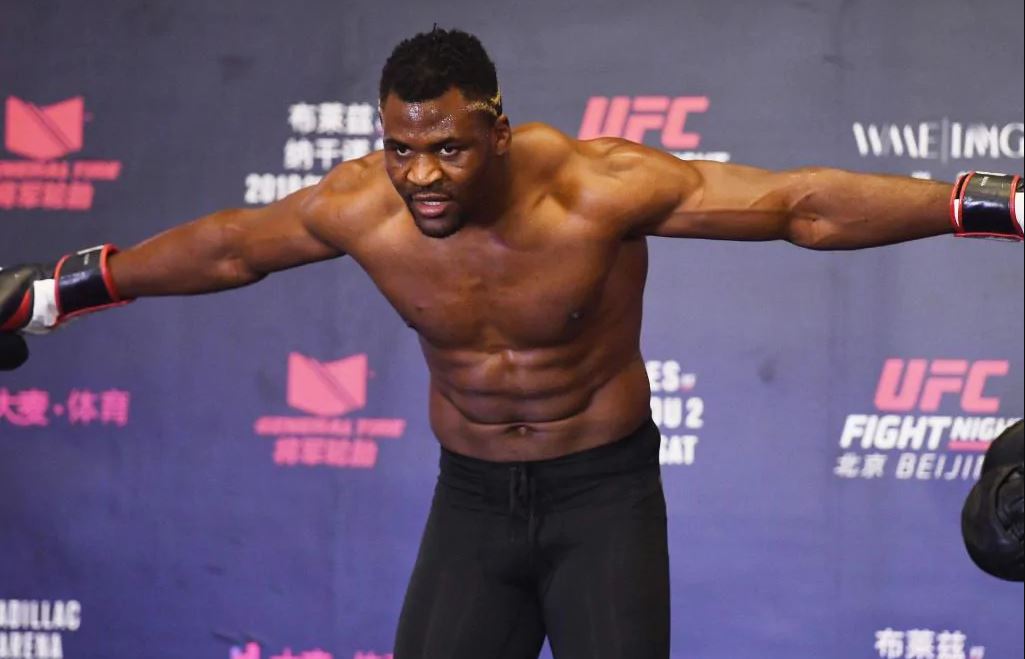 Francis Ngannou: ''Zrobiłem ogromny postęp, kończę gości jeszcze szybciej" 