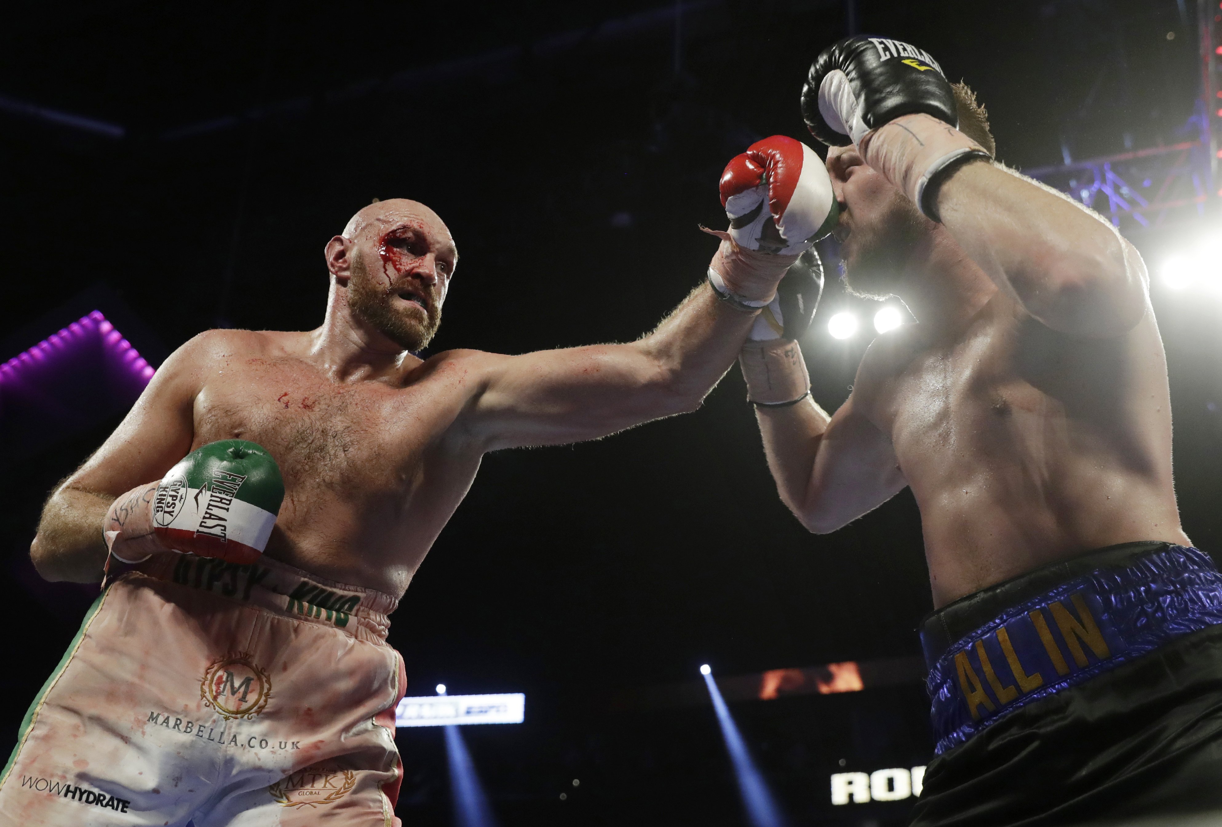 Tyson Fury vs Otto Wallin