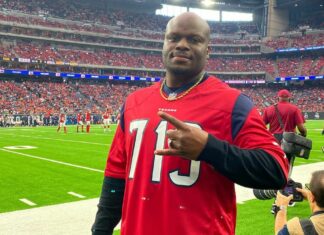 Derrick Lewis: „Wierzę, że nadal mogę być w najlepszej piątce wagi ciężkiej”