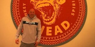 „Nie wydaje mi się, żeby to było złe” – Szef UFC o popularności freak fightów dana white
