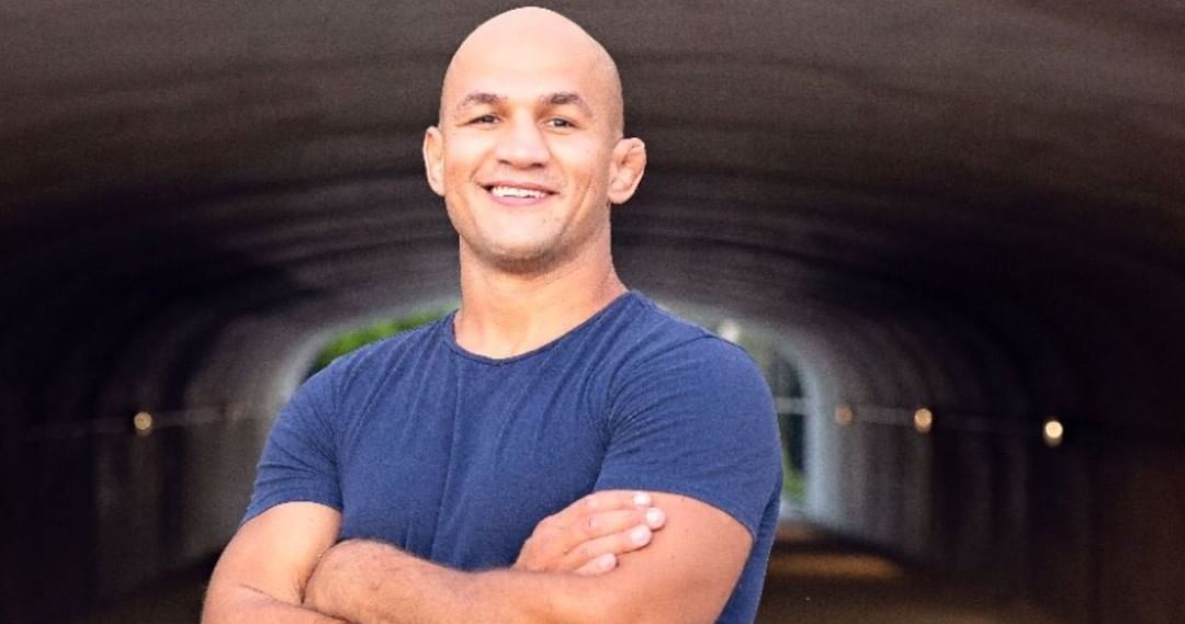 junior dos santos