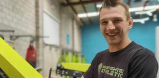 Dan Hooker: „Przyznaję, że bycie moim fanem nie jest łatwe” dan hooker