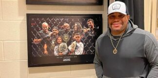 Daniel Cormier przeciwnikiem ogłaszania wyników punktacji po każdej rundzie daniel cormier