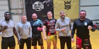 Zdjęcie dnia: Michał Kita na sparingach w WCA michał kita izu ugonoh jocz złotkowski omielańczuk