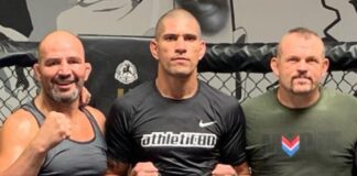 „Był gotowy na Adesanyę od momentu przyjścia do UFC” – Glover Teixeira o swoim sparingpartnerze