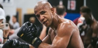 Brazylijski „Robocop” powróci do klatki na wrześniowej gali UFC