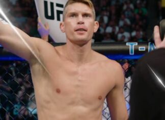 Stephen Thompson wskazuje termin pożegnalnej walki