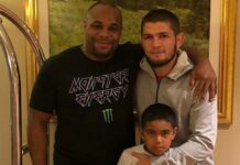 Cormier: „Gdyby Khabib nadal walczył, dalej byłby mistrzem UFC”