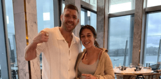 „Imponująca noc dla imponującego człowieka” Jędrzejczyk gratuluje Du Plessisowi obrony pasa na UFC 312