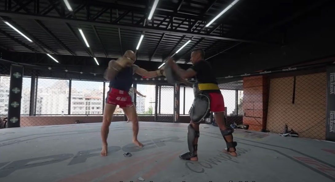 UFC 315 Embedded: „Maszyna powróciła”. Jose Aldo szlifuje kombinacje