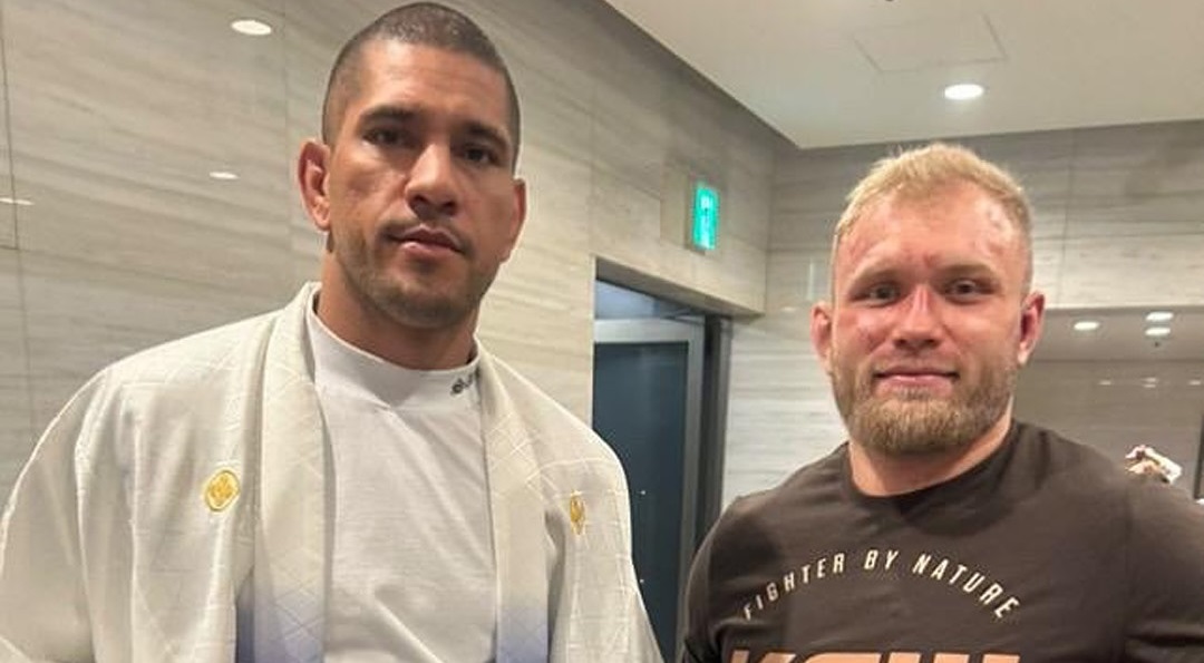 Zdjęcia dnia: Marek Samociuk i trzech mistrzów UFC