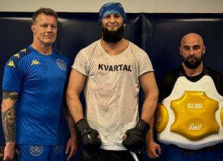 Khamzat Chimaev dementuje plotki o potencjalnej emeryturze po UFC 319. „Potrzebuję pieniędzy!”