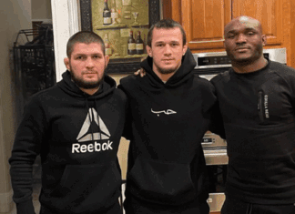 Niepokonany Usman Nurmagomedov podaje długość kontraktu z PFL