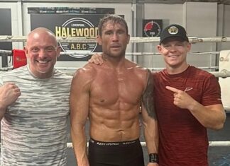 Darren Till zawalczy z Yoelem Romero na gołe pięści z poważną kontuzją